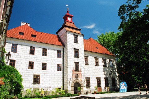 Tøeboòský zámek